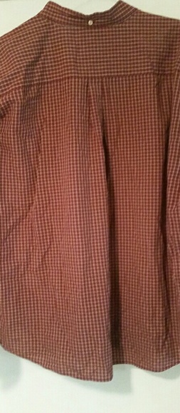 Button Up Dress shirt - Picture 2 of 3